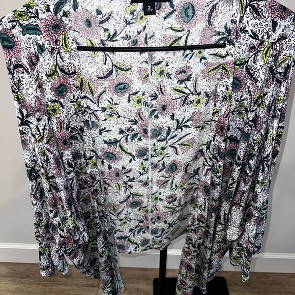 Torrid Floral Women's Kimono - Multicolor - Picture 4 of 4